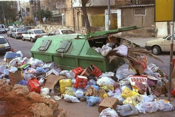 ملوثات البيئة الاكياس البلاستيكية وطرق معالجتها