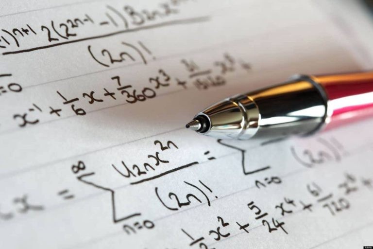 تبسيط العبارات الجبرية تبسيط العبارات الجبرية