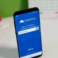 كيفية استخدام ون درايف OneDrive كيفية استخدام ون درايف OneDrive