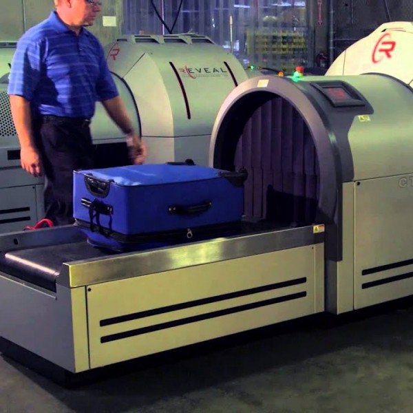 كيف يعمل جهاز الكشف عن المتفجرات كيف يعمل جهاز الكشف عن المتفجرات