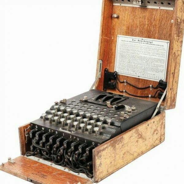 آلة الإنيغما