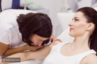 أعراض الأكياس الدهنية في الجسم وعلاجها