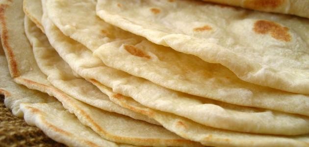 طريقة عمل الرقاق الناشف طريقة عمل الرقاق الناشف