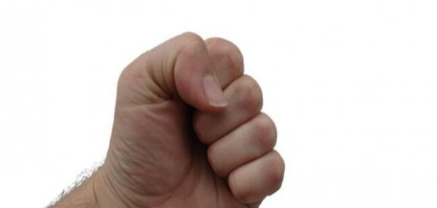 تنميل في اليد اليسرى تنميل في اليد اليسرى