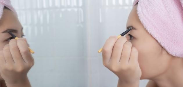 حكم صبغ الحواجب حكم صبغ الحواجب