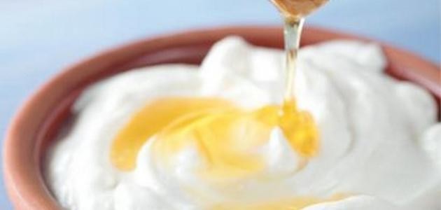 خلطة الزبادي للوجه خلطة الزبادي للوجه