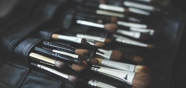 خطوات عمل المكياج