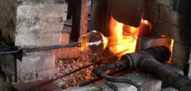 كيف يتم صنع الزجاج