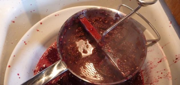 طريقة عمل مربى العنب طريقة عمل مربى العنب