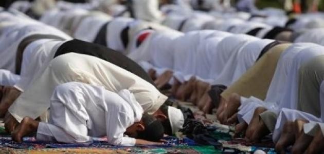 كيفية أداء صلاة عيد الفطر كيفية أداء صلاة عيد الفطر