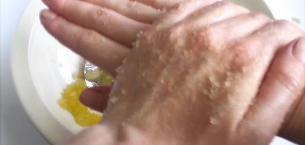 ما هو تقشير الجسم