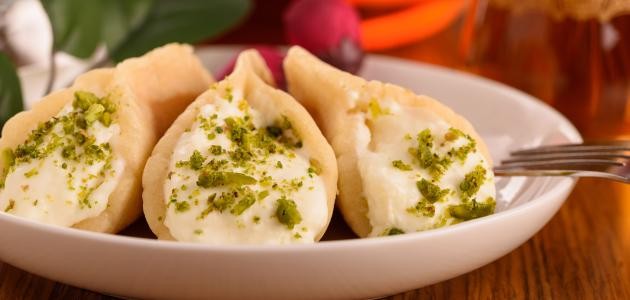 طريقة عمل قطايف بالقشطة طريقة عمل قطايف بالقشطة