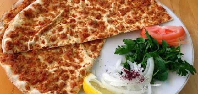 طريقة عمل عجينة لحم بعجين طريقة عمل عجينة لحم بعجين