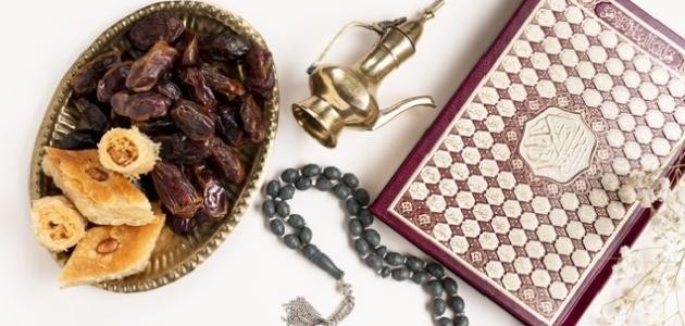 فوائد المحافظة على أذكار الصباح والمساء فوائد المحافظة على أذكار الصباح والمساء