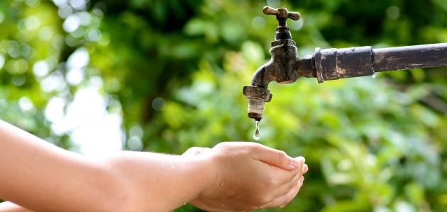 أهمية الماء وكيفية المحافظة عليه أهمية الماء وكيفية المحافظة عليه