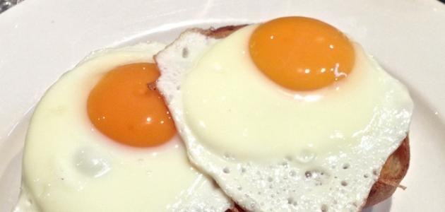 طريقة عمل بيض بالبسطرمة طريقة عمل بيض بالبسطرمة