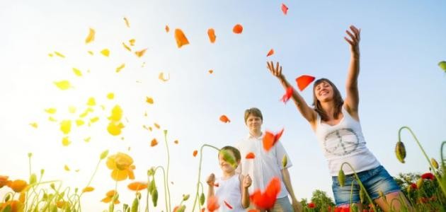 كلمات معبرة عن السعادة كلمات معبرة عن السعادة