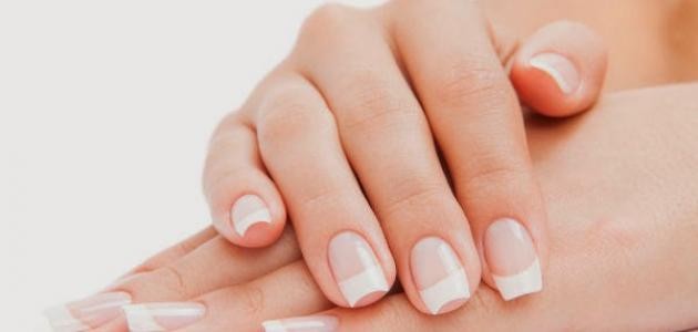 طرق العناية باليدين وتبييضها