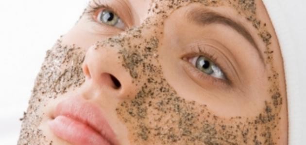 طرق تنظيف البشرة من الرؤوس السوداء طرق تنظيف البشرة من الرؤوس السوداء