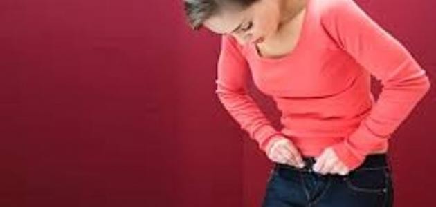 أضرار الملابس الضيقة أضرار الملابس الضيقة