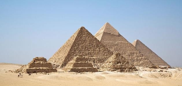متى بنيت الأهرامات متى بنيت الأهرامات
