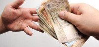 لمن تعطى زكاة المال