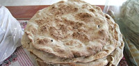 طريقة عمل خبز الطابون طريقة عمل خبز الطابون