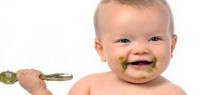 كيف ابدأ باطعام طفلي كيف ابدأ باطعام طفلي